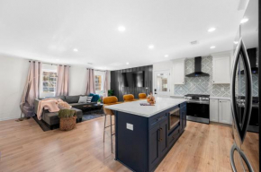 Arcade, Fire Pit, 2 Car Garage, 2 Living Rooms